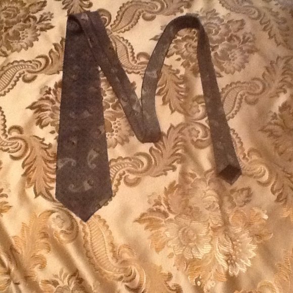 EUC Vintage OSCAR DE LA RENTA Paisley Necktie - Picture 3 of 5